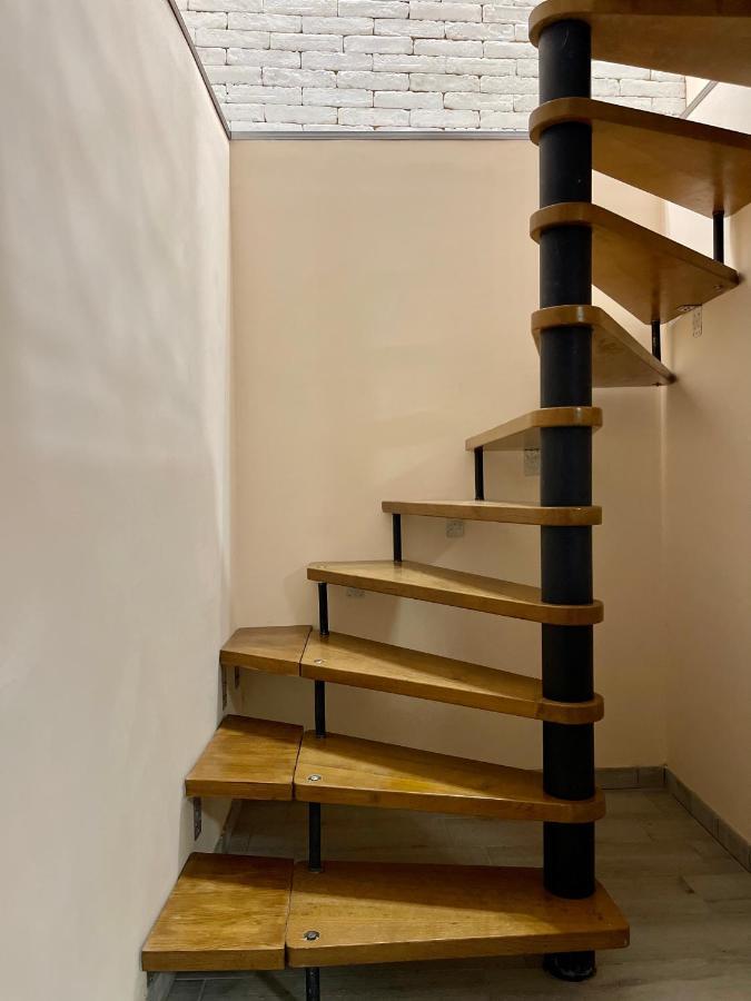 Hotel Chaplin Lwów Zewnętrze zdjęcie